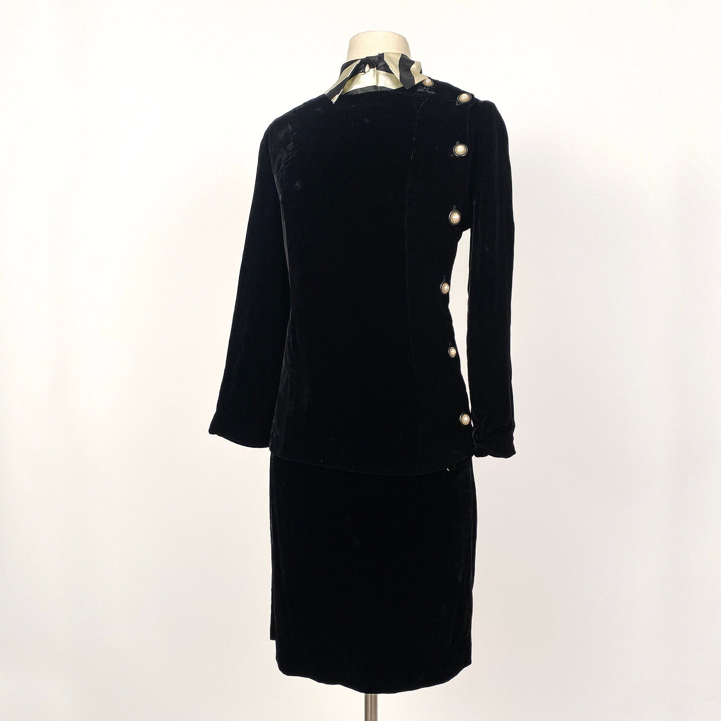 1960s Black Velvet Three Piece Skirt Suit / Waist 26