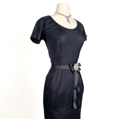 1950s The Perfect LBD by Suzy Perette / Waist 30