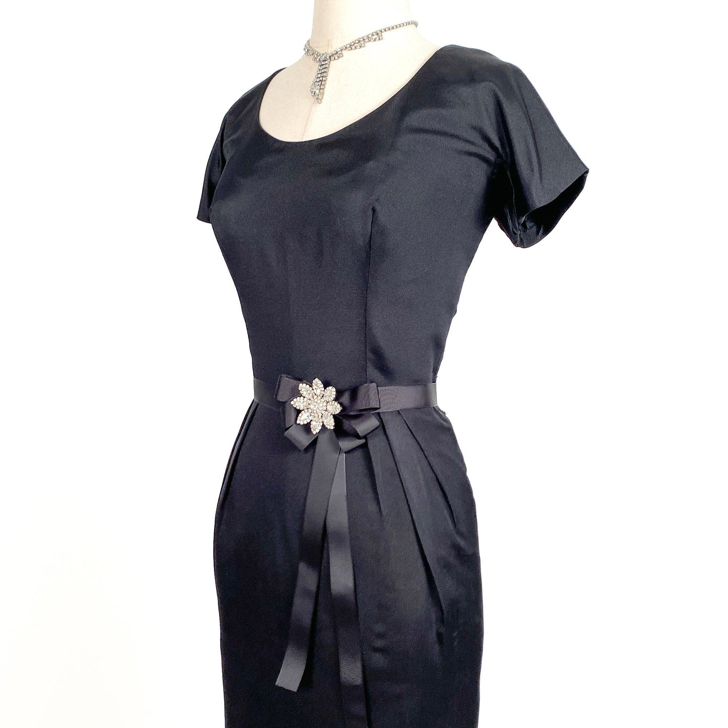 1950s The Perfect LBD by Suzy Perette / Waist 30