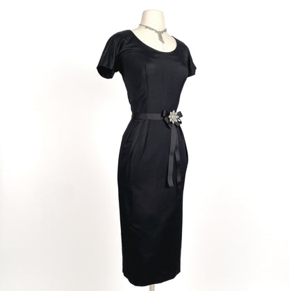 1950s The Perfect LBD by Suzy Perette / Waist 30